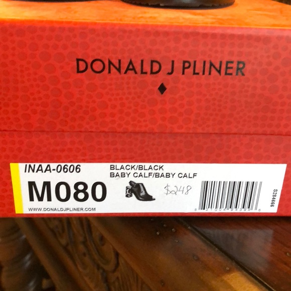 Donald Pliner! 😱😱 - Picture 5 of 8